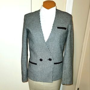 Towner elegant Houndstooth jacket Sz 7/8